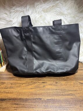 Everyday Black Tote Bag with Durable Straps